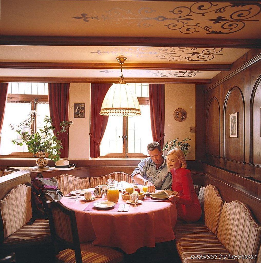 เลอ เปอตี ชาร์ม-อินน์ เซอร์แมท ร้านอาหาร รูปภาพ